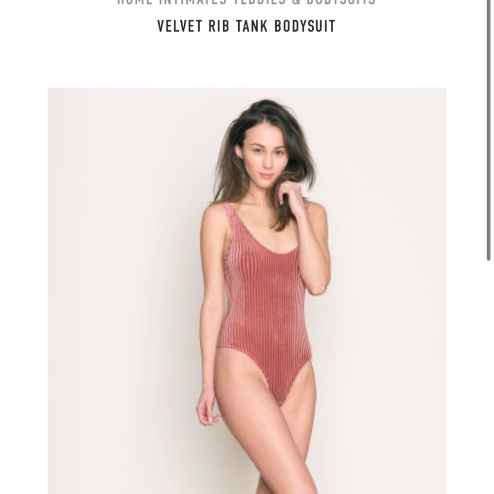 Only hearts velvet rib tank bodysuit